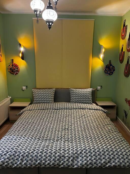 Avotu 43 Flat In *