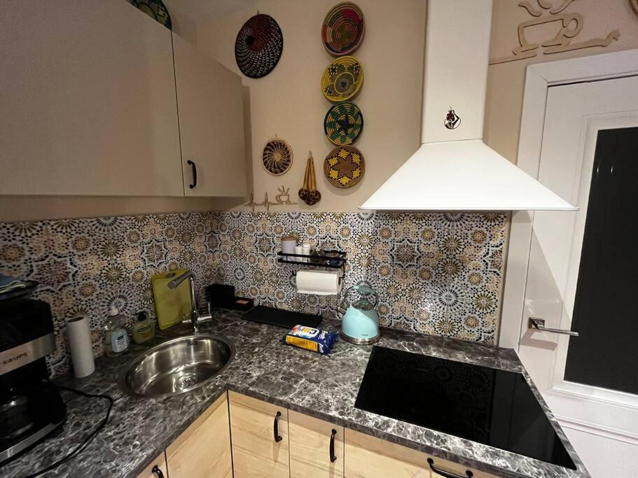 Avotu 43 Flat In *